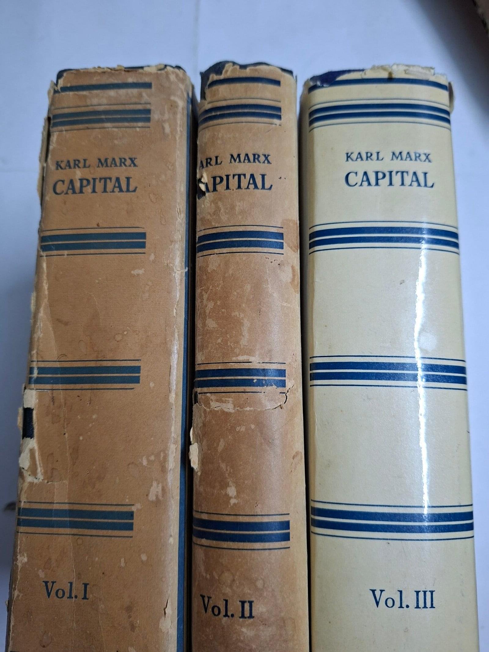CAPITAl _ KARL MARX
 VOLUME 3_MOSCOW